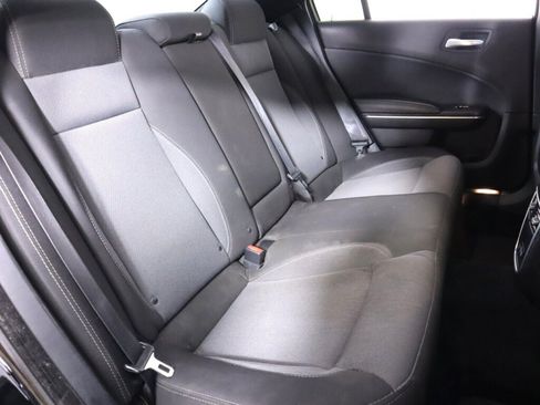 Used 2016 Dodge Charger SE w/ Popular Equipment Group RWD image 32