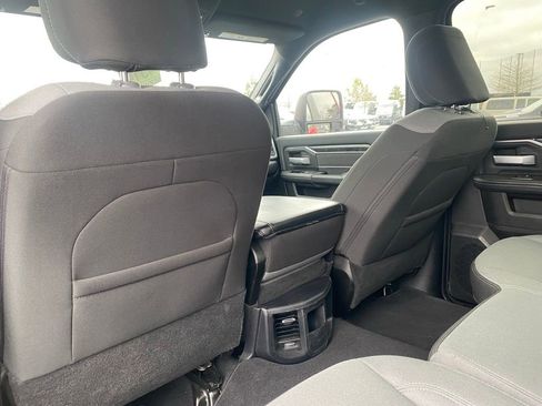 Used 2024 RAM 2500 Big Horn w/ Bed Utility Group image 29