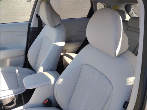 New 2026 Hyundai Kona Limited FWD image 20
