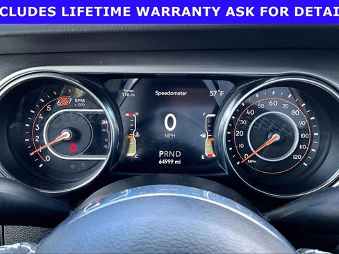 Used 2021 Jeep Wrangler Unlimited Sahara w/ Safety Group AWD/4WD image 17