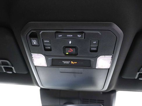 Used 2025 Toyota Tacoma TRD Pro image 21