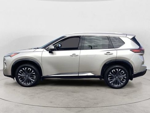 Used 2024 Nissan Rogue Platinum w/ Platinum Premium Package AWD/4WD image 2