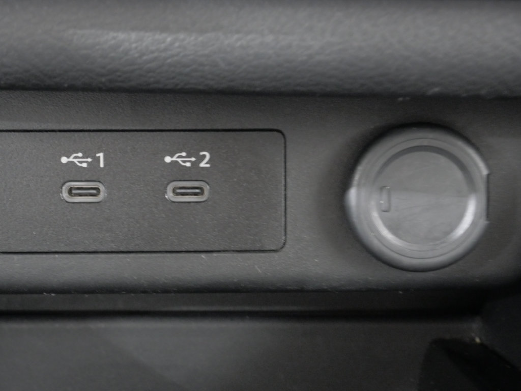 Used 2024 Nissan Rogue SV AWD/4WD image 22