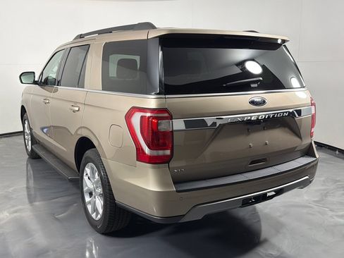 Used 2020 Ford Expedition XLT AWD/4WD image 7