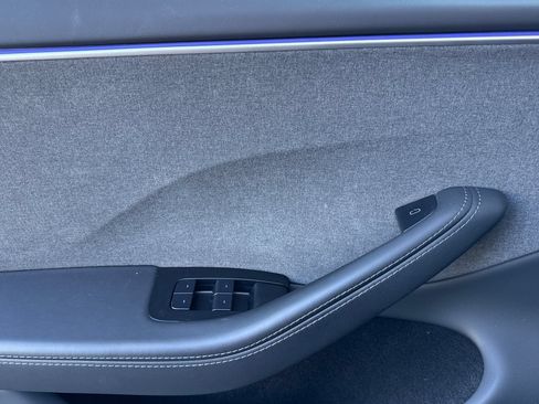 Used 2025 Tesla Model 3 Long Range RWD image 12