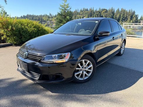 Used 2013 Volkswagen Jetta SE FWD image 9