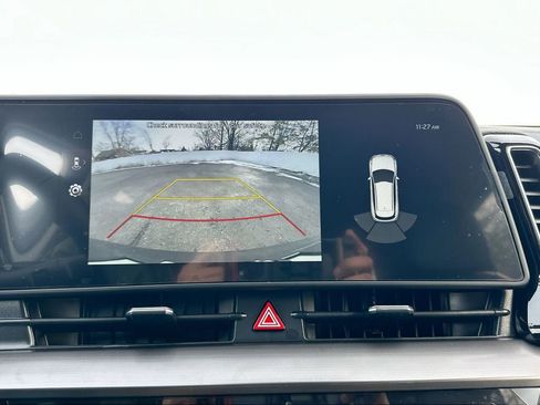 Used 2025 Kia Sportage EX image 36