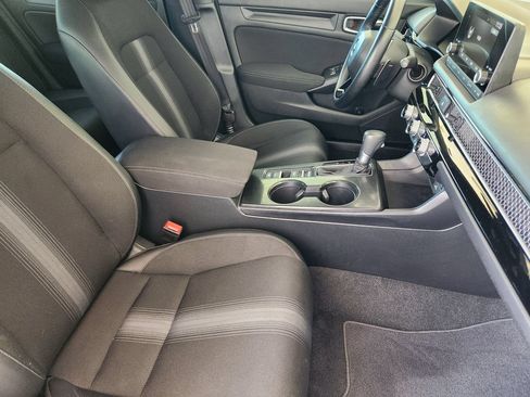 Used 2025 Honda Civic Sport image 13