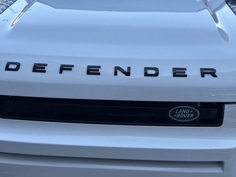 Certified 2024 Land Rover Defender 110 S AWD/4WD image 10