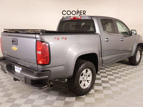 Used 2020 Chevrolet Colorado W/T w/ WT Convenience Package AWD/4WD image 19
