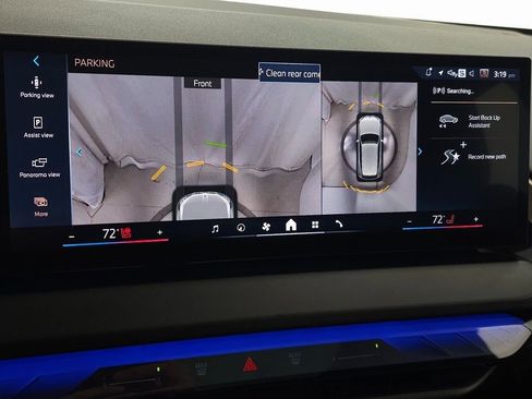 Used 2025 BMW X3 xDrive30i w/ Premium Package image 33