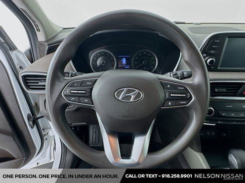 Used 2019 Hyundai Santa Fe SE FWD image 11