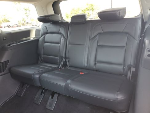 New 2027 Lincoln Navigator Reserve AWD/4WD image 31