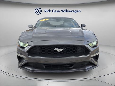 Used 2020 Ford Mustang Coupe image 5