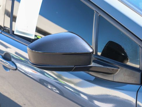 Used 2023 Toyota Prius Prime Premium image 7