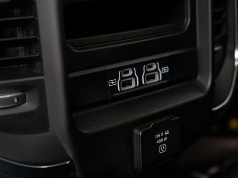 Used 2024 RAM 1500 Laramie image 20