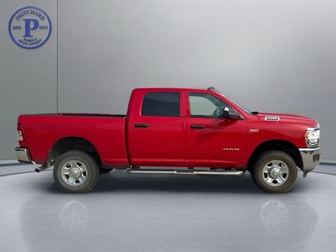 Used 2022 RAM 2500 Tradesman w/ Chrome Appearance Group AWD/4WD image 8