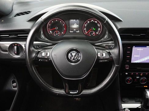 Used 2022 Volkswagen Passat 2.0T R-Line image 19