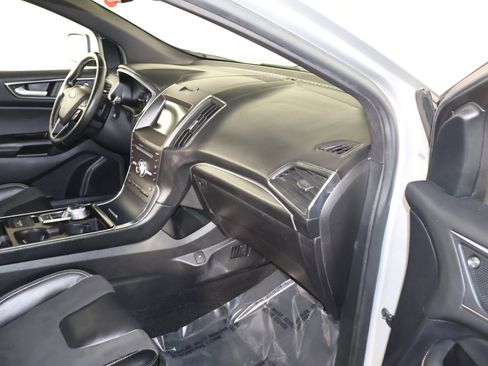 Used 2019 Ford Edge ST w/ Convenience Package image 42