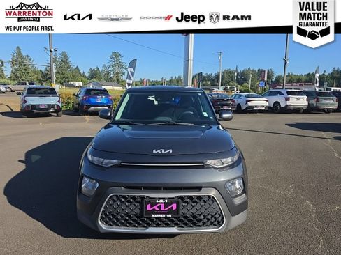 Used 2022 Kia Soul LX w/ Technology Package FWD image 7