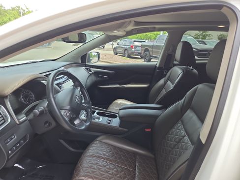 Used 2019 Nissan Murano Platinum AWD/4WD image 9