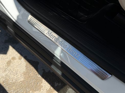 Used 2025 Mercedes-Benz GLS 450 4MATIC image 69