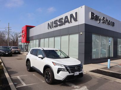 Certified 2025 Nissan Rogue SV