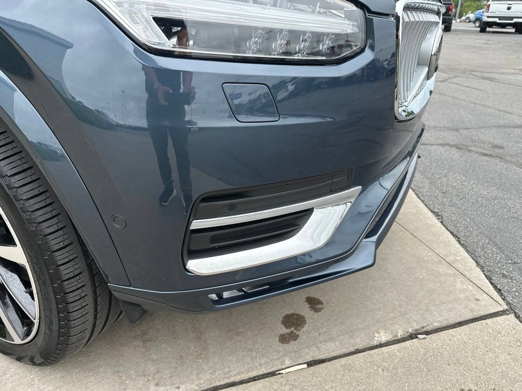 Certified 2024 Volvo XC90 B6 Ultimate w/ Protection Package Premier AWD/4WD image 12