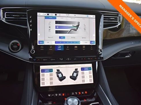 New 2025 Jeep Grand Wagoneer Series II Obsidian w/ Quick Order Packagew 28T image 24