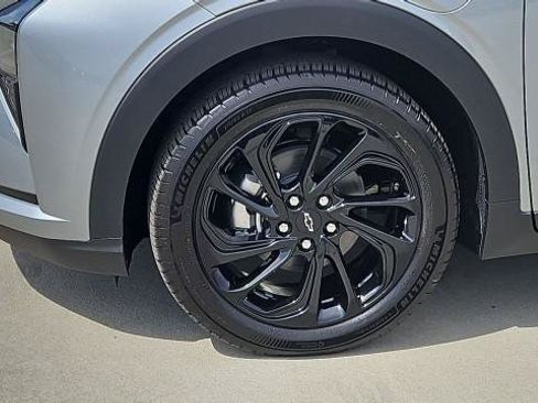 New 2027 Chevrolet Bolt RS FWD image 32