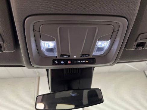 Used 2023 Chevrolet Silverado 1500 LT image 52