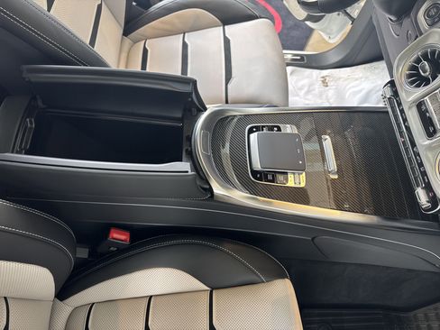 Used 2025 Mercedes-Benz G 63 AMG 4MATIC image 29