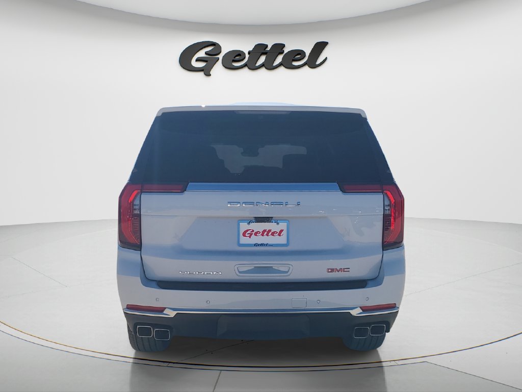 New 2026 GMC Yukon Denali w/ Denali Reserve Package AWD/4WD image 6