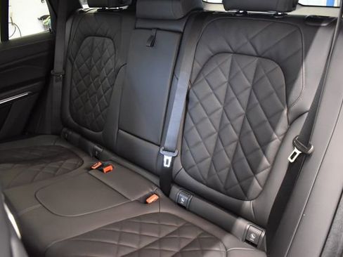 New 2026 BMW X5 M60i w/ Climate Comfort Package image 7