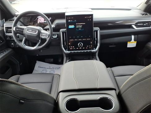 New 2026 GMC Yukon XL Elevation image 12