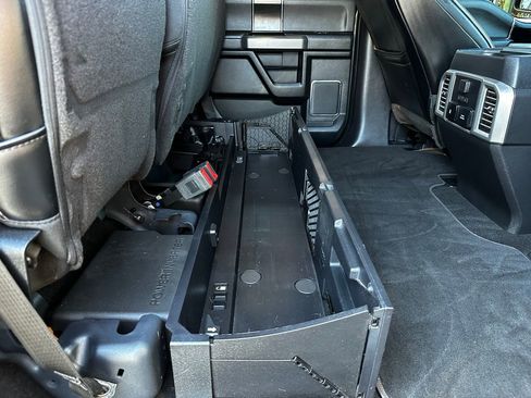 Used 2019 Ford F250 Platinum w/ Platinum Ultimate Package image 51