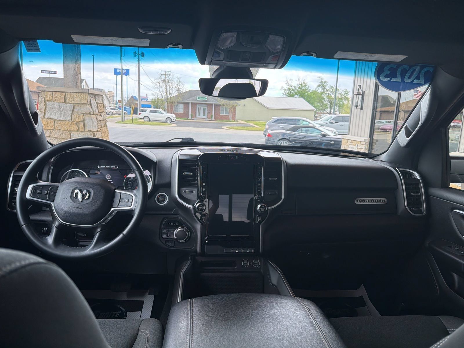 Used 2023 RAM 1500 Big Horn AWD/4WD image 4