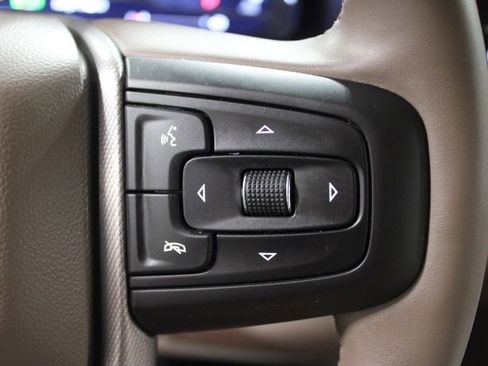Used 2024 GMC Yukon XL Denali AWD/4WD image 38