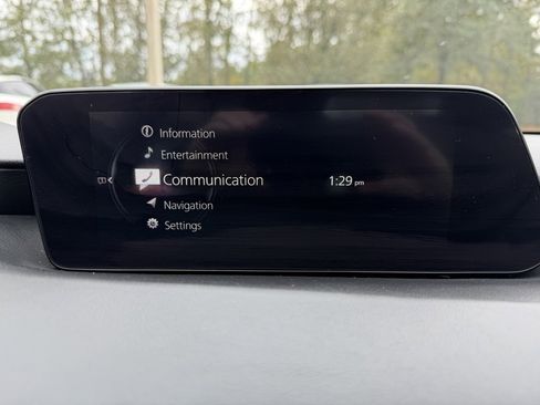 Used 2021 MAZDA MAZDA3 s image 24