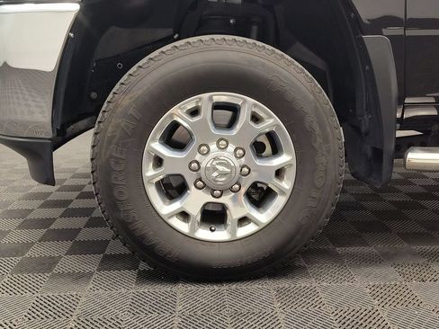 Used 2024 RAM 2500 Laramie w/ Cold Weather Group AWD/4WD image 11