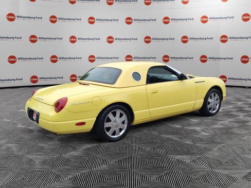 Used 2002 Ford Thunderbird RWD image 5