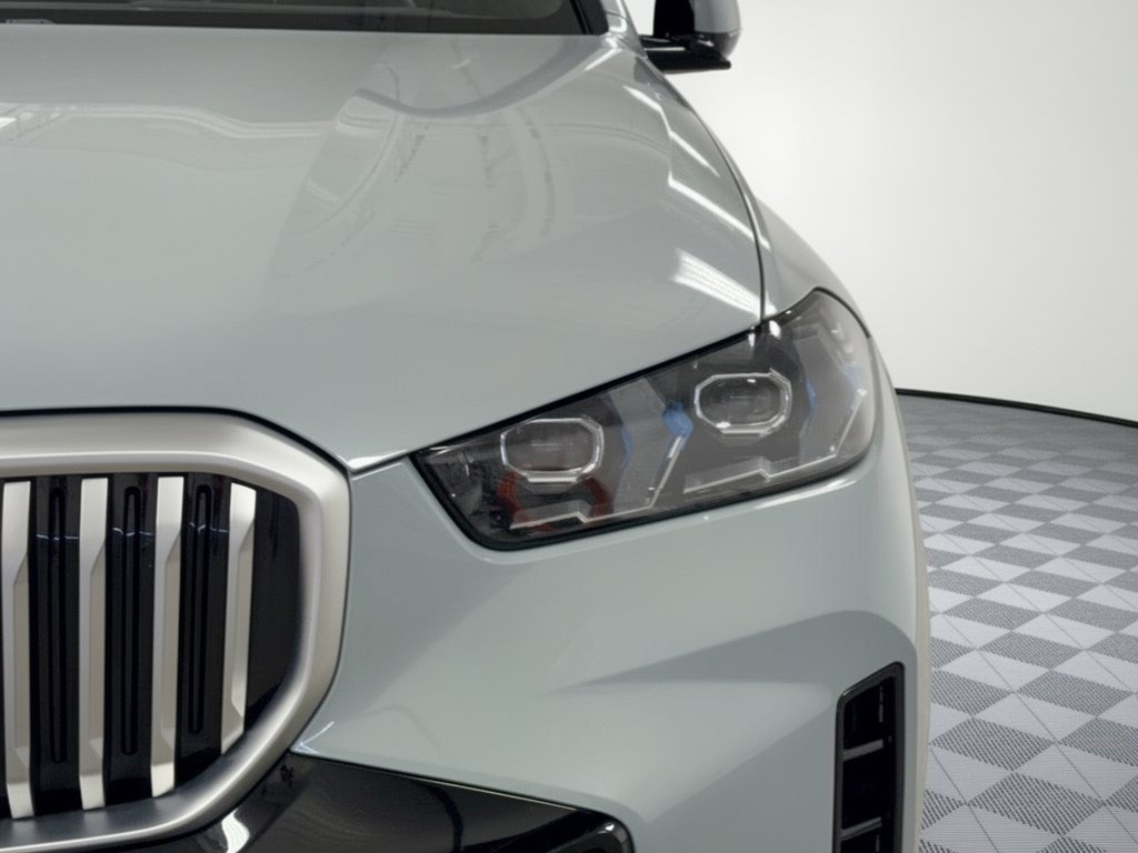 Certified 2026 BMW X5 sDrive40i w/ M Sport Package RWD image 12