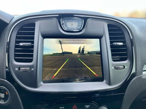 Used 2021 Chrysler 300 S image 18