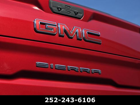 Used 2023 GMC Sierra 1500 SLT w/ SLT Premium Package AWD/4WD image 46
