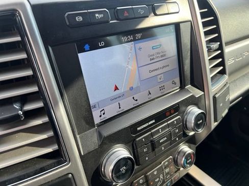 Used 2019 Ford F350 Platinum w/ Platinum Ultimate Package AWD/4WD image 35