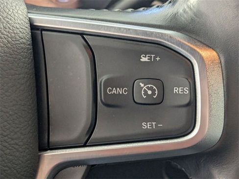 Used 2024 RAM 3500 Big Horn image 16