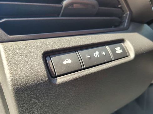 Certified 2025 Nissan Altima 2.5 S FWD image 19