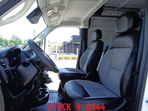 Used 2024 RAM ProMaster 2500 w/ Convenience Group FWD image 15