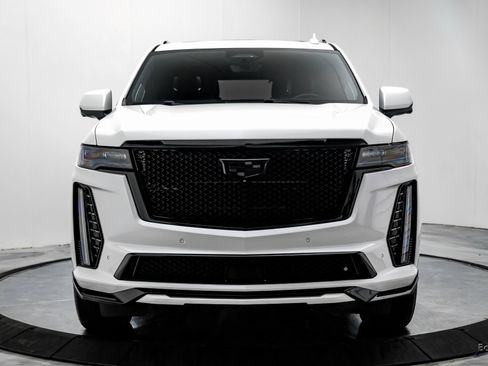 Used 2023 Cadillac Escalade V image 25
