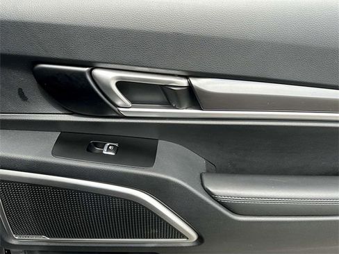 Used 2025 Kia Telluride S image 29